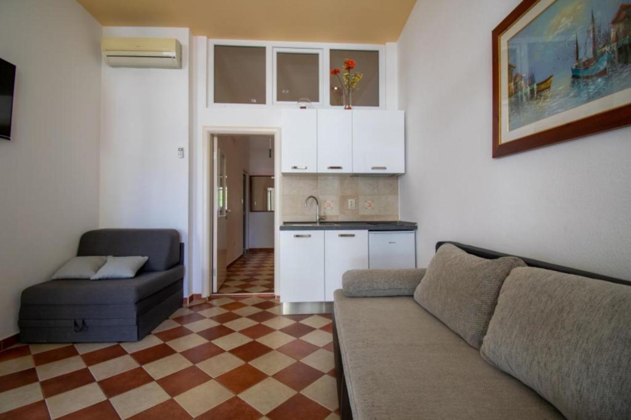 Villa Kameni Dvori Baška Voda المظهر الخارجي الصورة