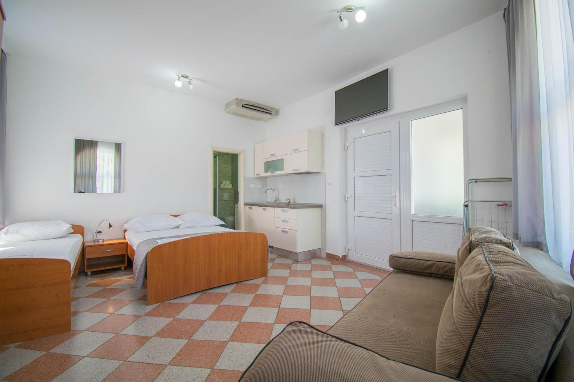 Villa Kameni Dvori Baška Voda الغرفة الصورة